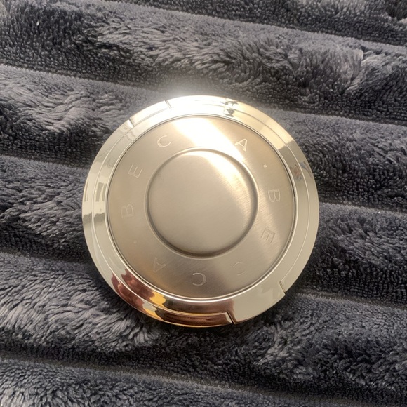 Becca Ocean Glow Skin Perfector and Bronzer - Picture 3 of 6